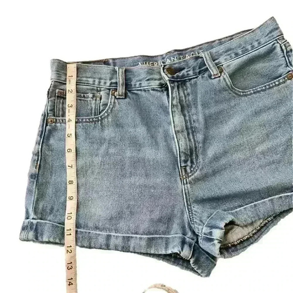 American Eagle Womens Medium Wash High Rise Mom Short 8 - Picture 10 of 10